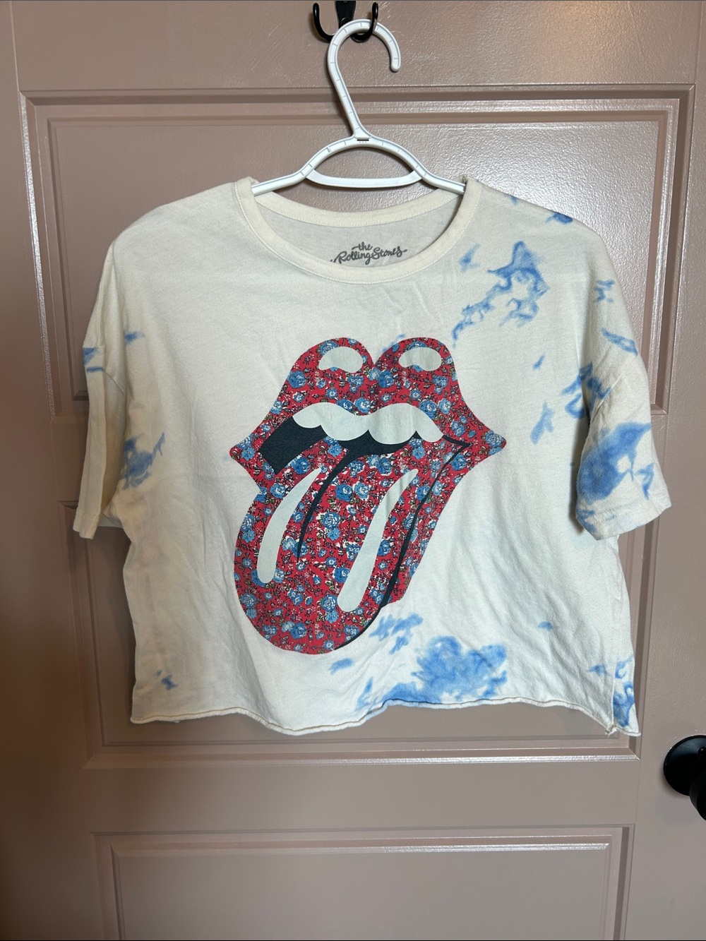 the Rolling Stones Cream Crop Tee with Blue Tie-Dye and Red Floral Tongue